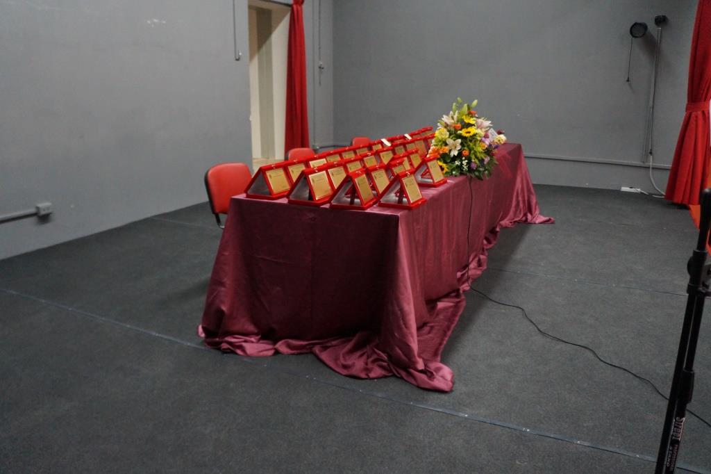 Galleria_ alunni_meritevoli